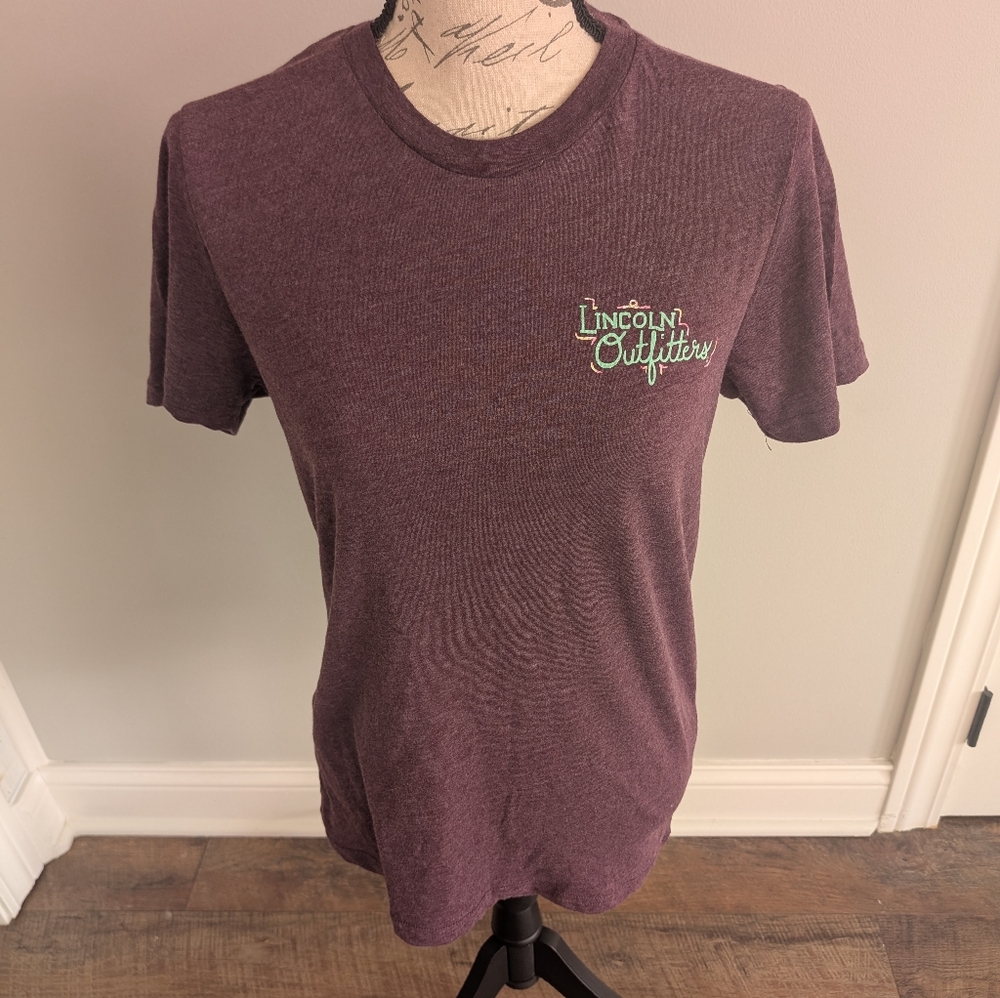 Women's Tshirt Size Small